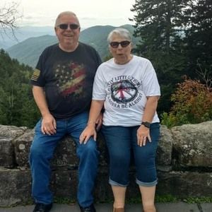 Meet your Posher, Dennis